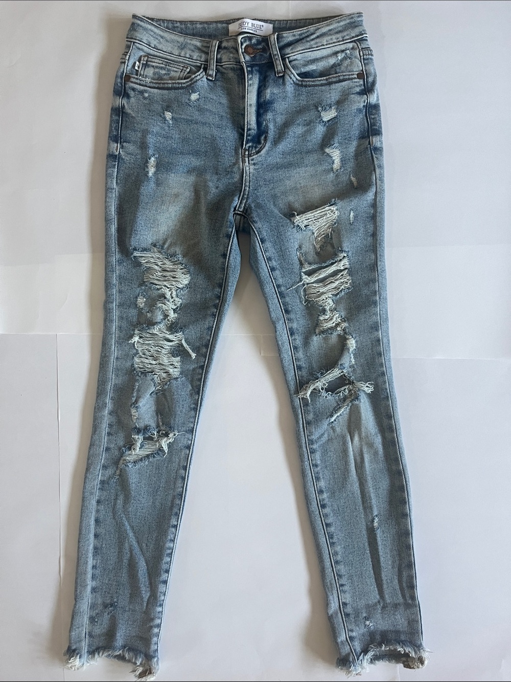 Judy Blue Light Blue Distressed Skinny Jeans woman’s size 3